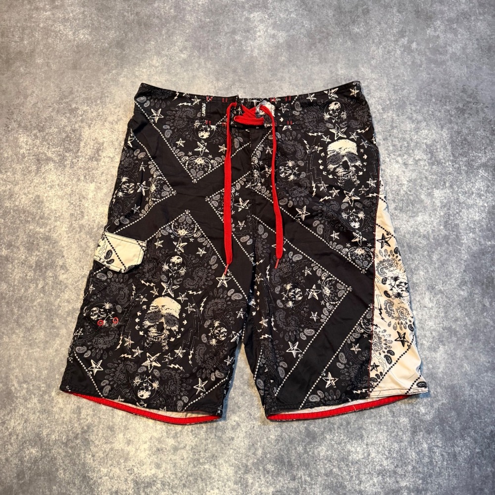 Y2K Carbon Mens Board Shorts 34 Black White Skull Star Bandana Print Swim Trunks